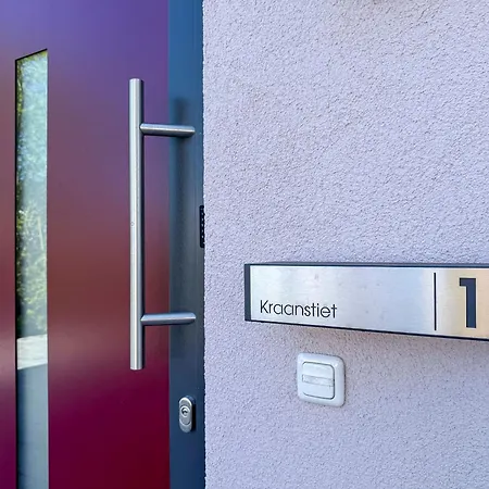 Holiday home Kraanstiet 1
